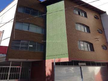 Apartamento à venda em São Mateus, Juiz de Fora - MG