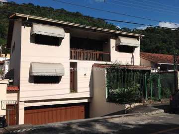 Casa à venda em Vale do Ipê, Juiz de Fora - MG
