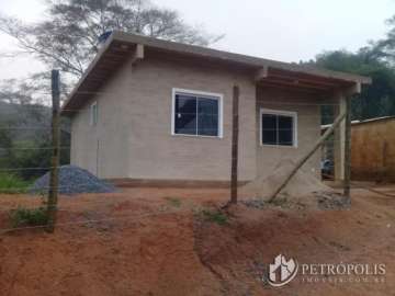 Casa à venda em Fazenda Velha, Areal - RJ