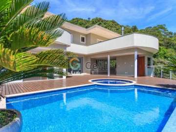 Casa à venda em Quitandinha, Petrópolis - RJ