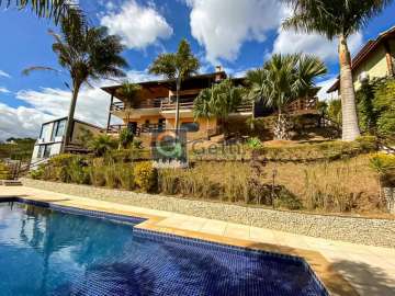 Casa à venda em Nogueira, Petrópolis - RJ
