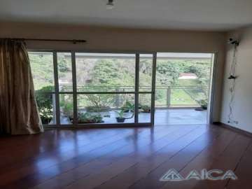 Cobertura à venda em Valparaíso, Petrópolis - RJ
