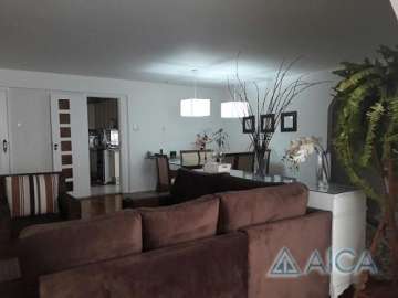 Apartamento à venda em Centro, Petrópolis - RJ