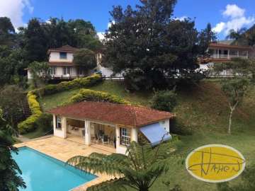 Casa à venda em Araras, Petrópolis - RJ