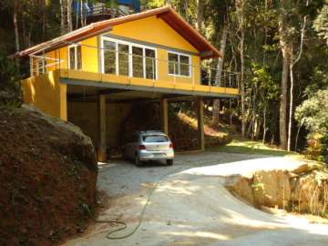 Casa à venda em Araras, Petrópolis - RJ