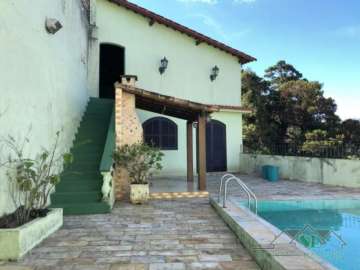 Casa à venda em Valparaíso, Petrópolis - RJ