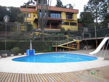 Casa à venda em Araras, Petrópolis - RJ
