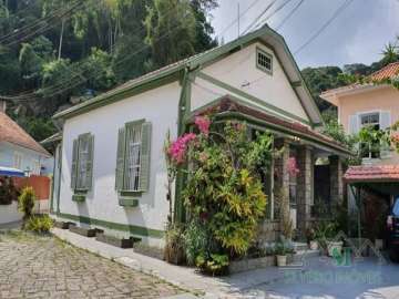 Casa à venda em Centro, Petrópolis - RJ