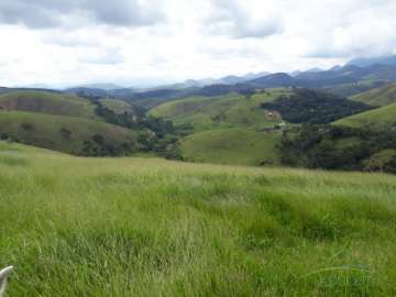 Fazenda / Sítio à venda em Secretário, Petrópolis - RJ