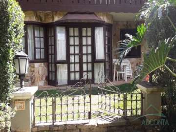 Apartamento à venda em Nogueira, Petrópolis - RJ