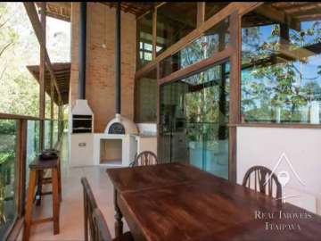 Casa à venda em Quarteirão Ingelheim, Petrópolis - RJ