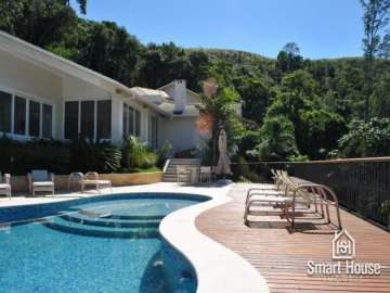 Casa à venda em Itaipava, Petrópolis - RJ