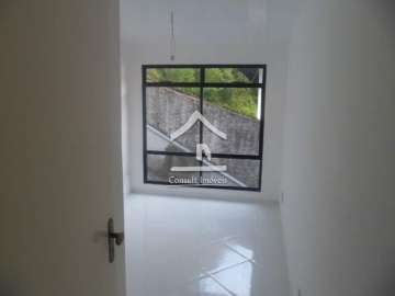 Apartamento à venda em Quitandinha, Petrópolis - RJ