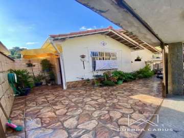 Casa à venda em Quissamã, Petrópolis - RJ