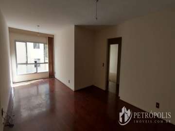 Apartamento à venda em Centro, Petrópolis - RJ