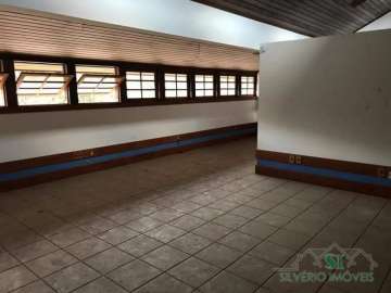 Sala à venda em Itaipava, Petrópolis - RJ