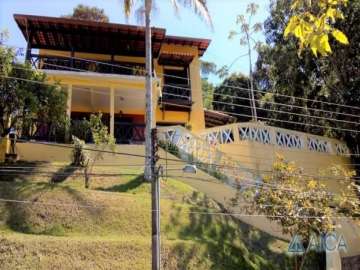 Casa à venda em Retiro, Petrópolis - RJ