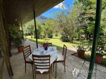 Casa para temporada em Fazenda Inglesa, Petrópolis - RJ