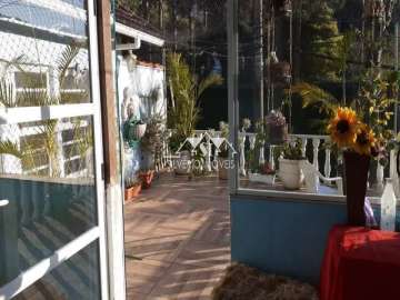 Casa à venda em Coronel Veiga, Petrópolis - RJ