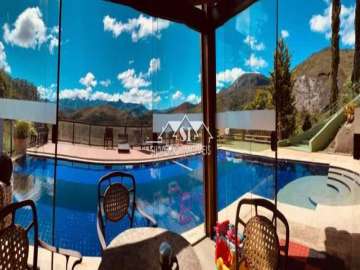 Casa à venda em Araras, Petrópolis - RJ