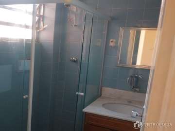 Apartamento à venda em Corrêas, Petrópolis - RJ
