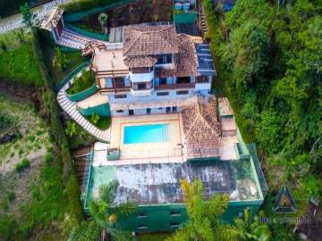 Casa à venda em Cuiabá, Petrópolis - RJ