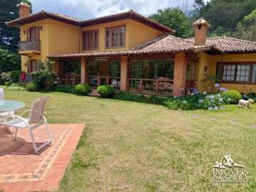 Casa à venda em Araras, Petrópolis - RJ