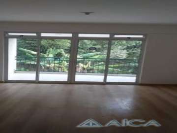 Apartamento à venda em Quitandinha, Petrópolis - RJ