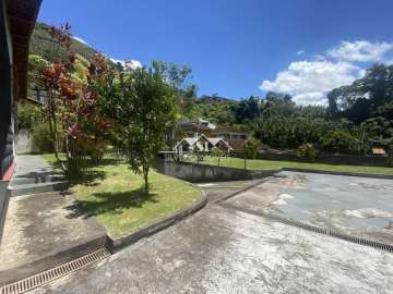 Casa à venda em Estrada da Saudade, Petrópolis - RJ