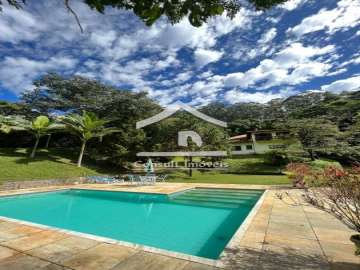 Casa à venda em Itaipava, Petrópolis - RJ