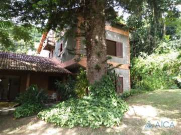 Casa à venda em Itaipava, Petrópolis - RJ