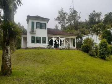 Casa à venda em Duarte da Silveira, Petrópolis - RJ