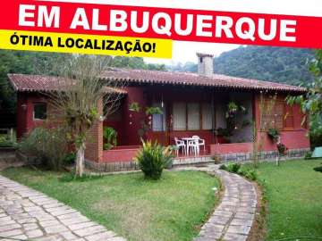 Casa à venda em Albuquerque, Teresópolis - RJ