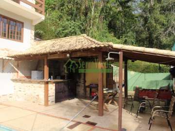 Casa à venda em Itaipava, Petrópolis - RJ