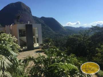 Casa à venda em Araras, Petrópolis - RJ