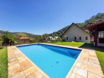 Casa à venda em Corrêas, Petrópolis - RJ