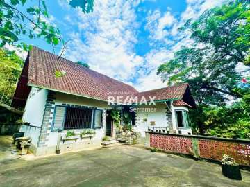 Casa à venda em Debossan, Nova Friburgo - RJ