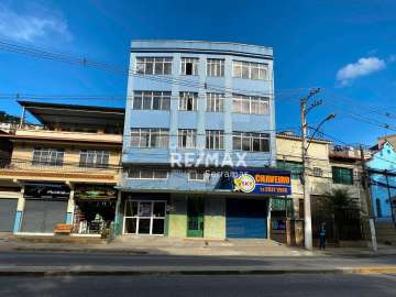 Apartamento à venda em Centro, Nova Friburgo - RJ