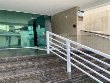 Apartamento à venda em Centro, Juiz de Fora - MG