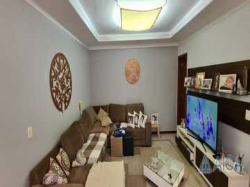 Apartamento à venda em Nogueira, Petrópolis - RJ