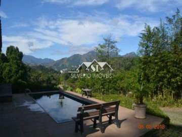 Casa à venda em Bingen, Petrópolis - RJ