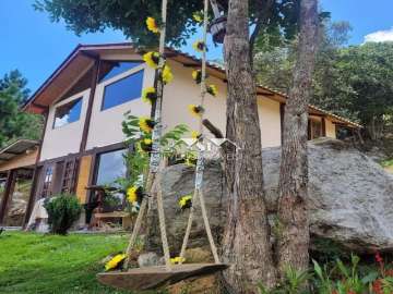 Casa à venda em Araras, Petrópolis - RJ
