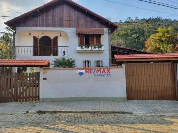 Casa à venda em Ponte da Saudade, Nova Friburgo - RJ