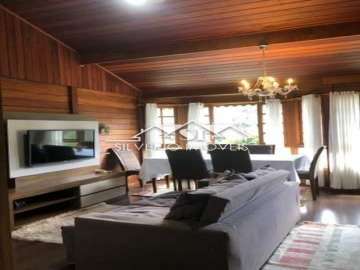 Casa à venda em Itaipava, Petrópolis - RJ