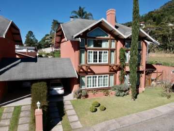 Casa à venda em Iucas, Teresópolis - RJ