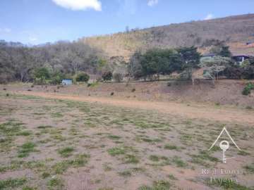 Terreno Residencial à venda em Pedro do Rio, Petrópolis - RJ