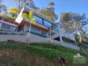 Casa à venda em Itaipava, Petrópolis - RJ