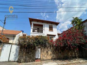 Casa à venda em Centro, Nova Friburgo - RJ