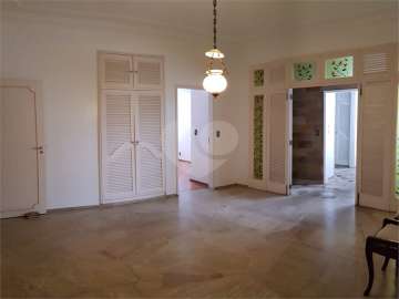 Apartamento à venda em Centro, Juiz de Fora - MG