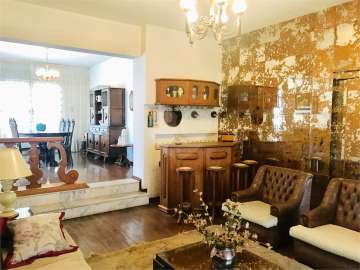 Casa à venda em São Mateus, Juiz de Fora - MG